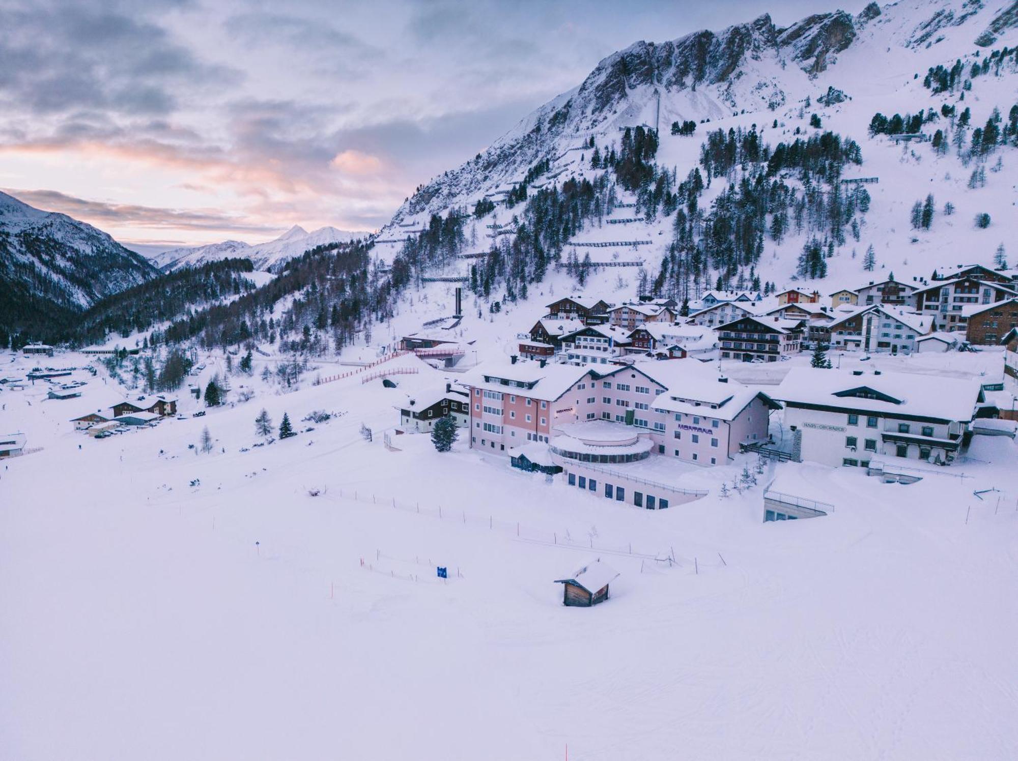 Hotel Montana Obertauern Bagian luar foto