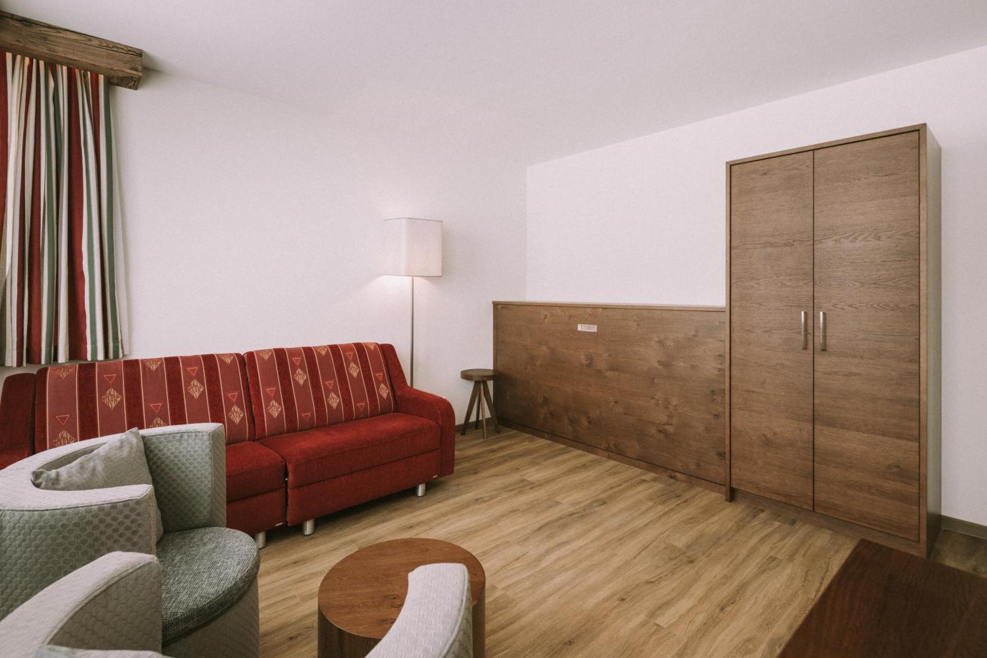 Hotel Montana Obertauern Bagian luar foto